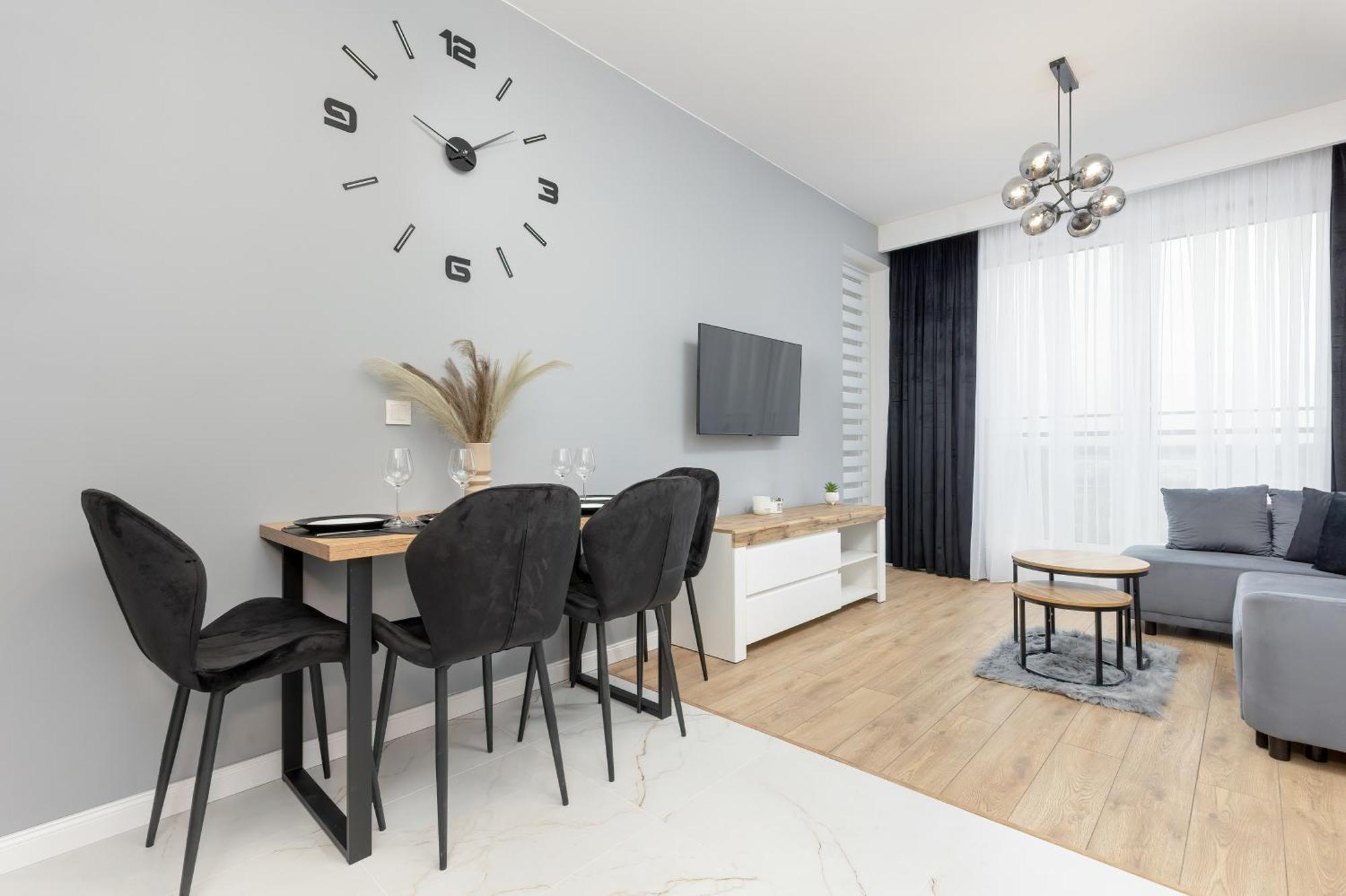 Warsaw Kotsisa Apartments With Parking By Noclegi Renters 外观 照片