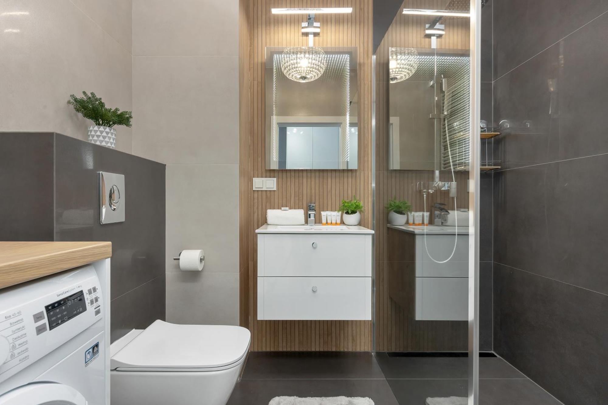 Warsaw Kotsisa Apartments With Parking By Noclegi Renters 外观 照片