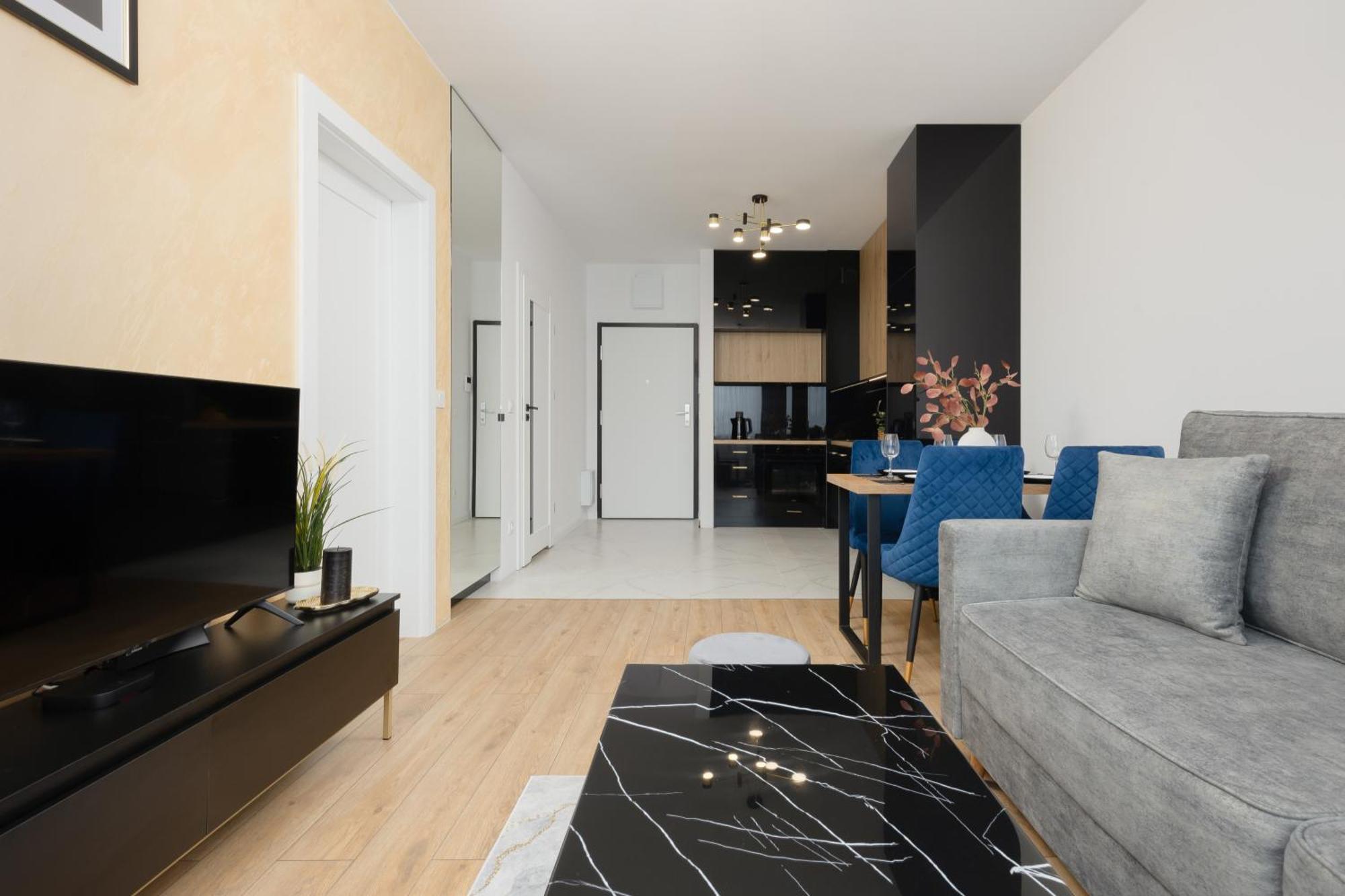 Warsaw Kotsisa Apartments With Parking By Noclegi Renters 外观 照片